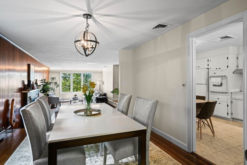 91 Wallis Road Brookline, MA 02467 - Photo 9 of 28 Gallery Image 9