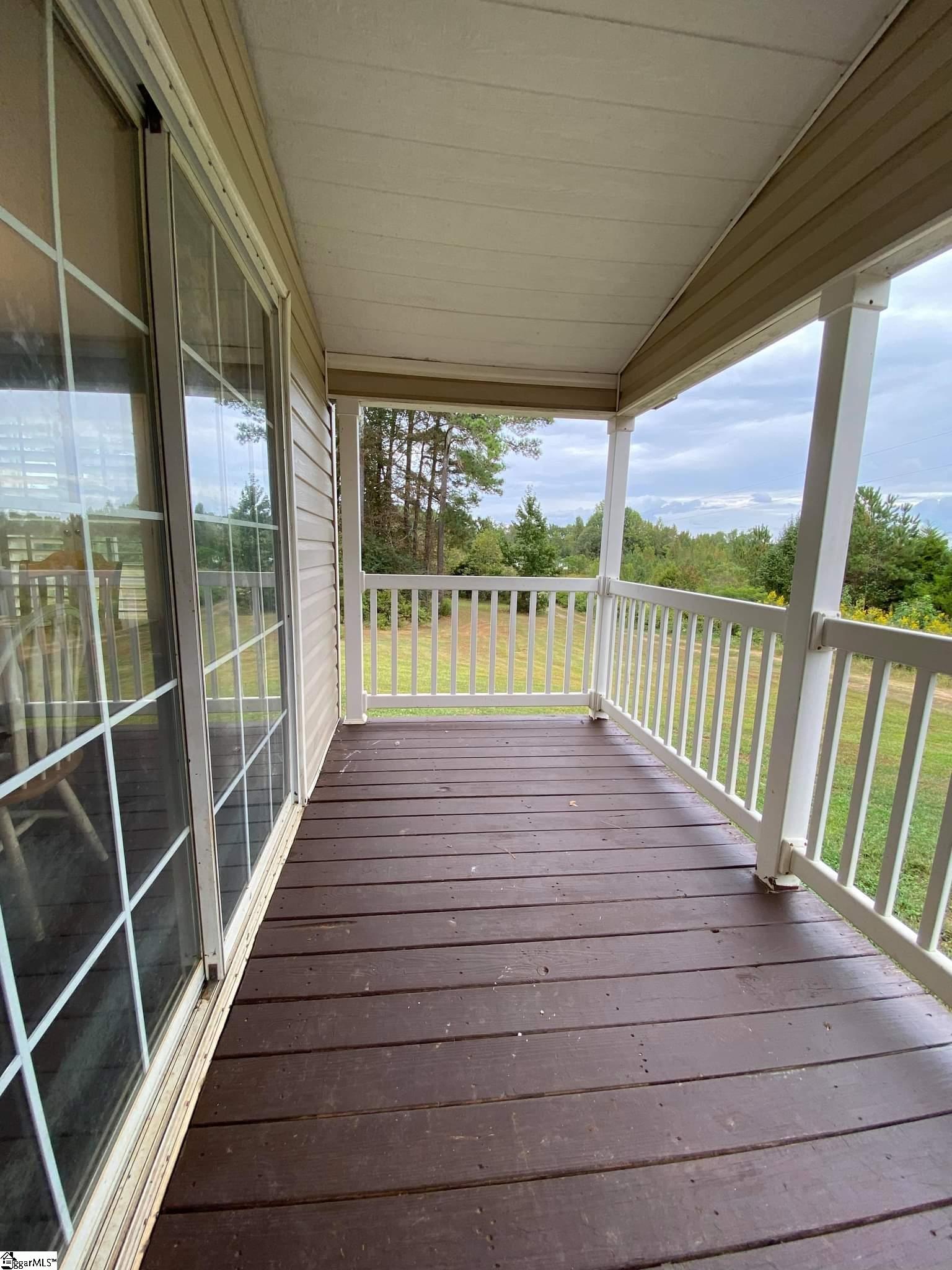 345 Lake Road Clinton, SC 29325 - Photo 3 of 30 Gallery Image 3
