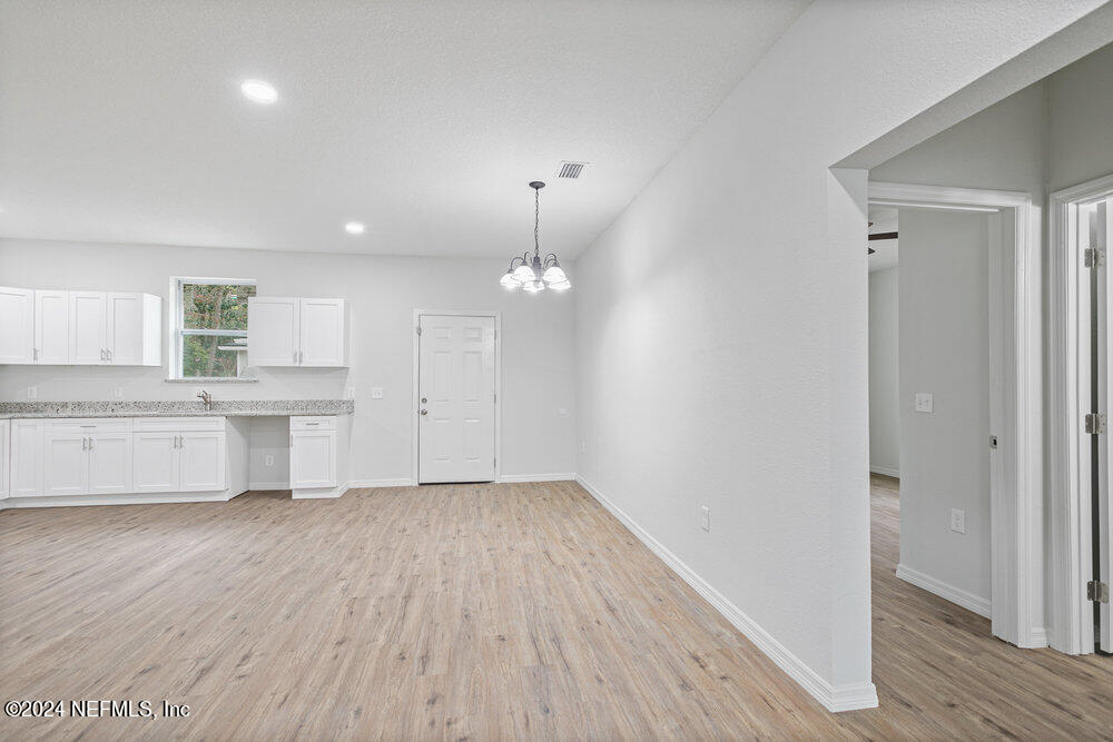 11813 Lem Turner Road Jacksonville, FL 32218 - Photo 9 of 22 11813_lem_turner_11