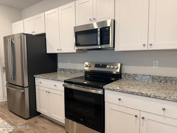 $2,300 | 413 Ladyfish Loop Northwest, Sunset Beach, NC 28468