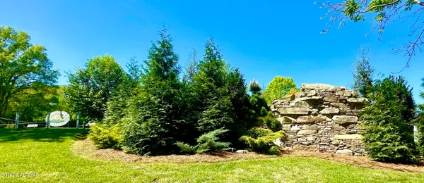 $189,000 | 213-214 Highway 73 Townsend Tn 37882, Townsend, TN 37882