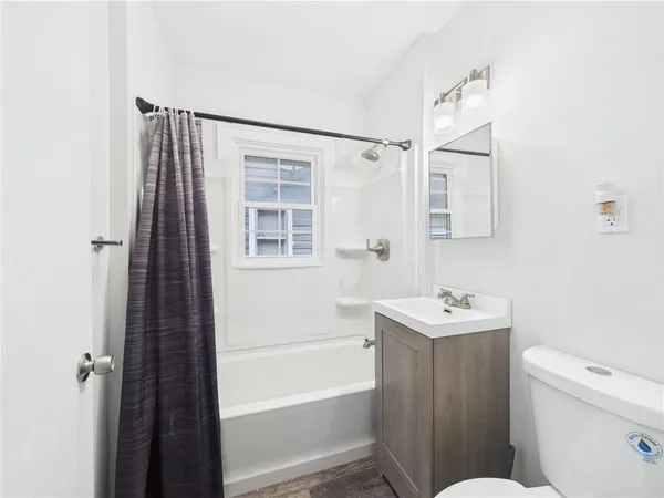$160,000 | 5611 Olive Street, Kansas City, MO 64130