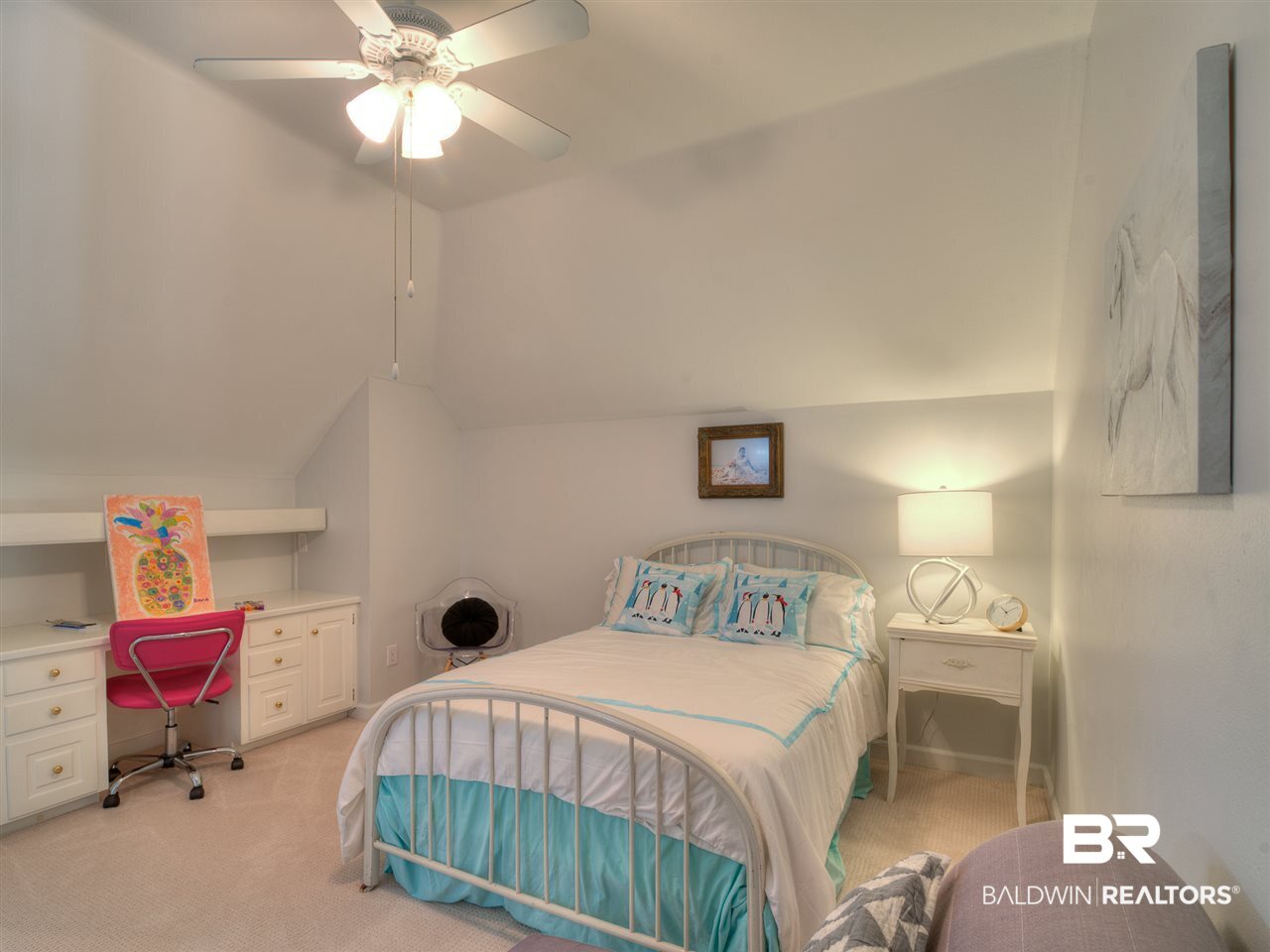 107 Pinetop Circle West Fairhope, AL 36532 - Photo 20 of 32 Guest Bedroom Upstairs