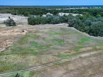 $1,200,000 | 5400 Gander Slough Road, Kingsbury, TX 78638