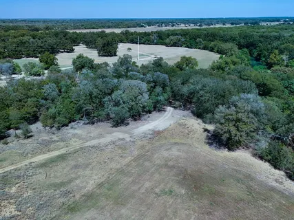 $1,200,000 | 5400 Gander Slough Road, Kingsbury, TX 78638