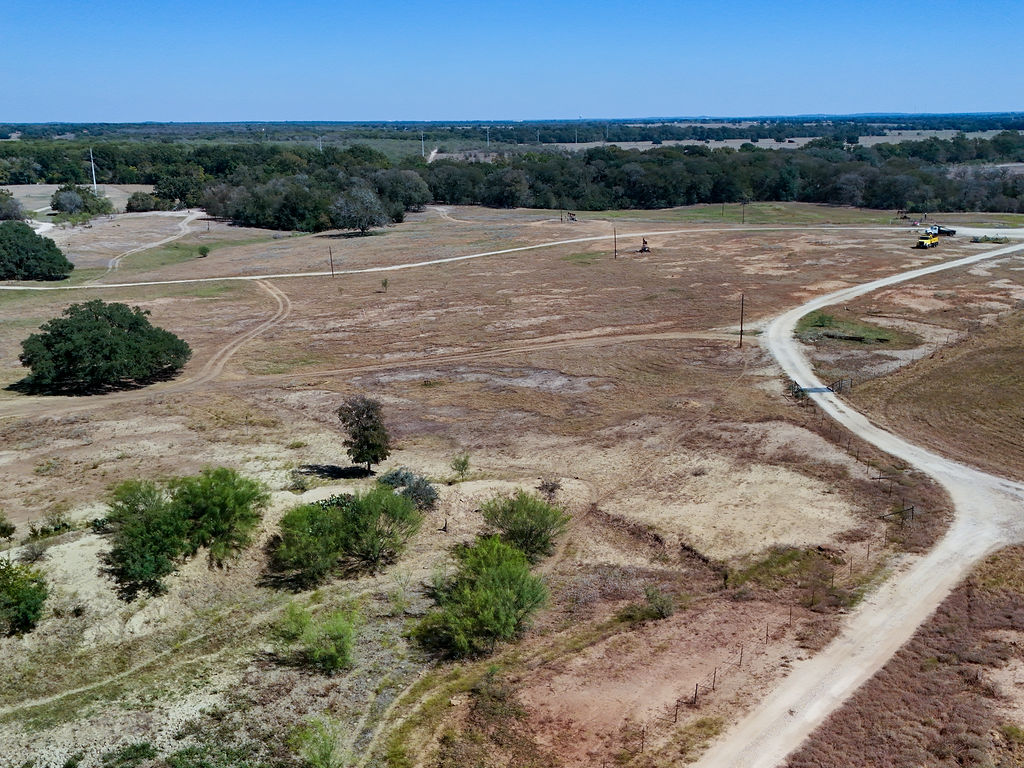 5400 Gander Slough Road Kingsbury, TX 78638 - Photo 5 of 40 a view of a backyard