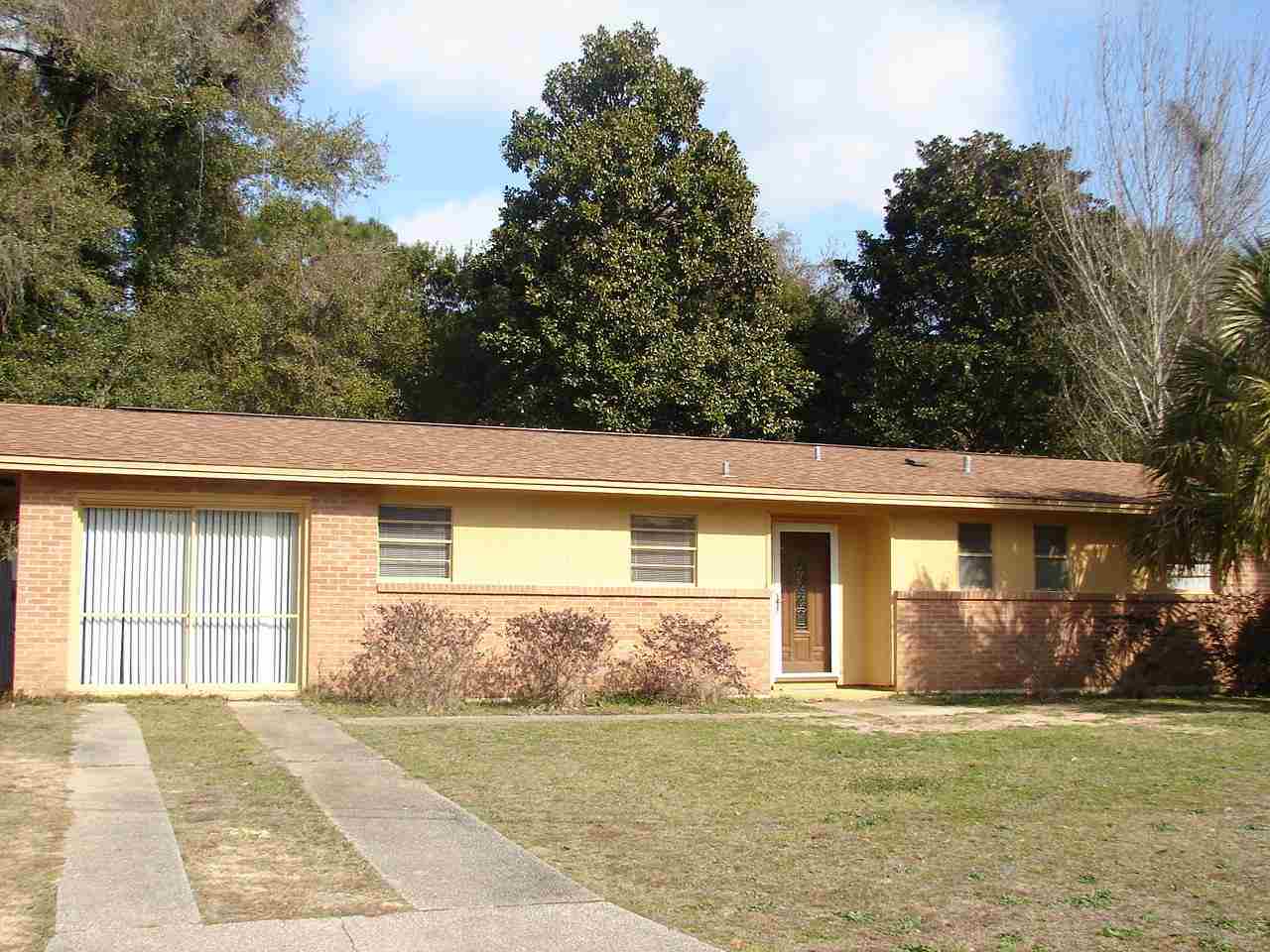 3640 Wellington Road Pensacola, FL 32504 - Photo 2 of 22