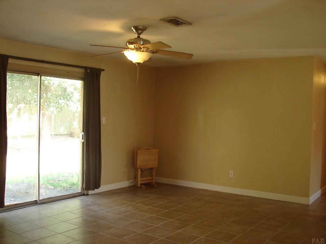3640 Wellington Road Pensacola, FL 32504 - Photo 5 of 22