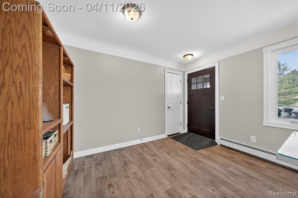 91 Wendelton Road Troy, MI 48084 - Photo 4 of 42