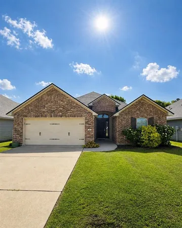 $2,250 | 3461 Grand Cane Lane, Bossier City, LA 71111