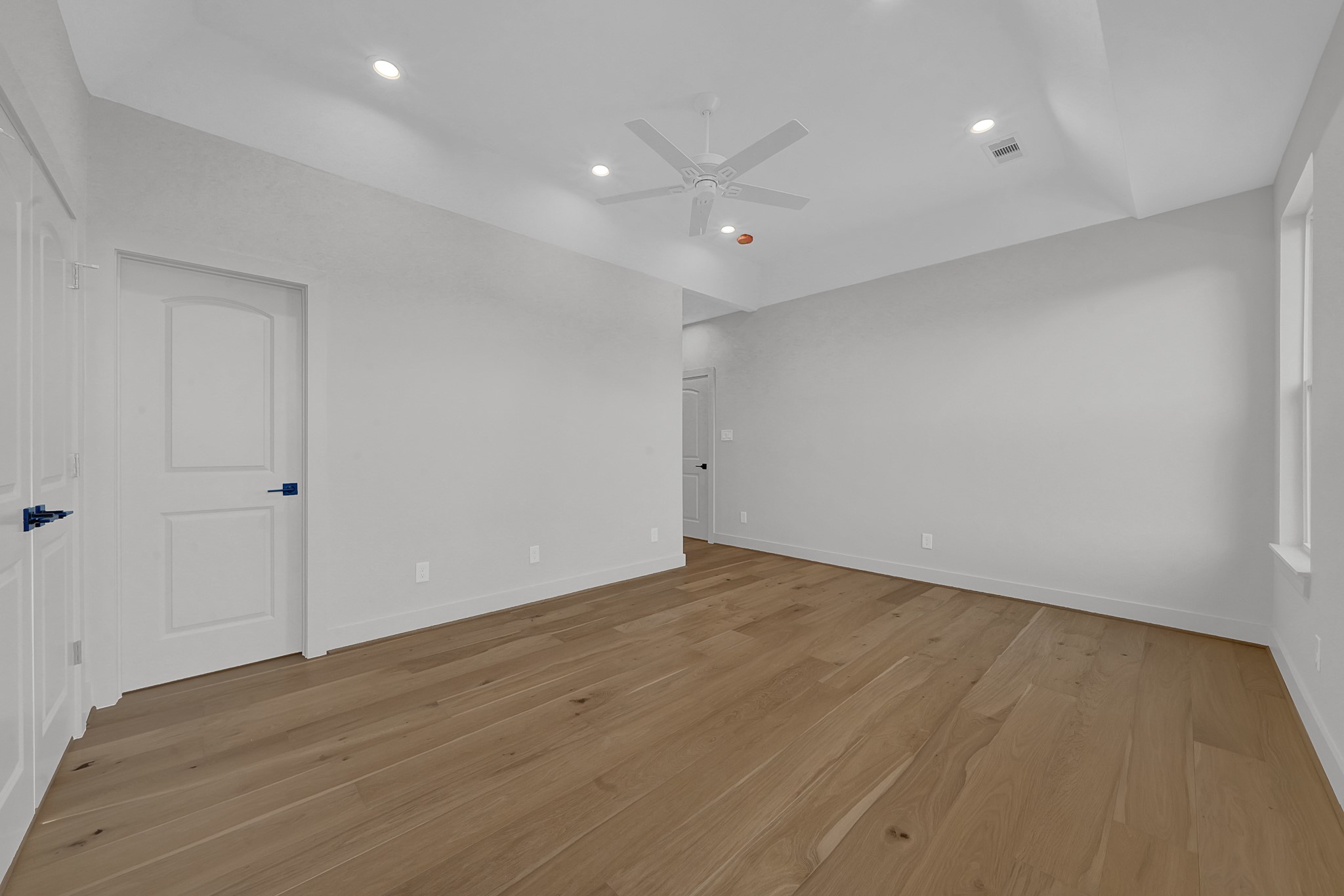 3630 Lydia Street Houston, TX 77021 - Photo 17 of 27 a view of an empty room