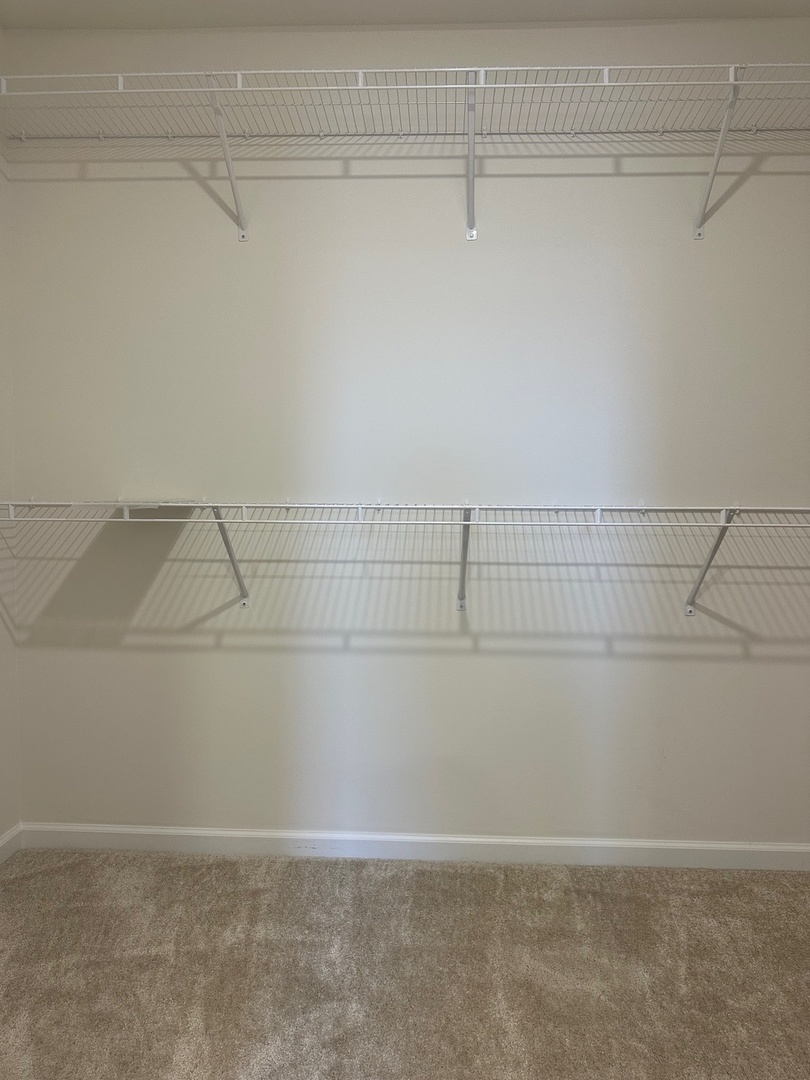 5949 Hawkweed Drive Plainfield, IL 60585 - Photo 17 of 25 a view of a room