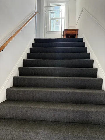 a view of entryway and hall