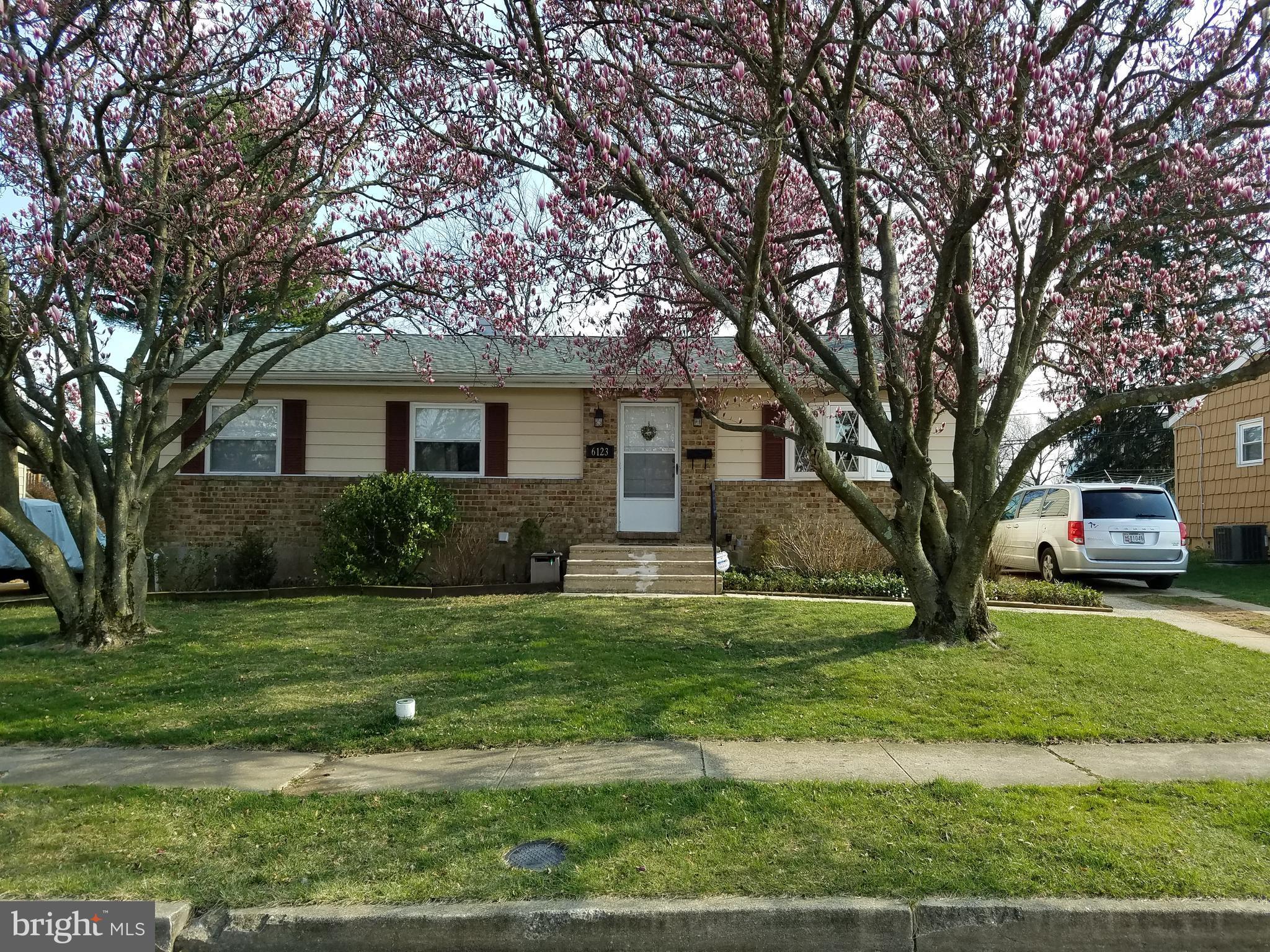 6123 Wheatland Road Baltimore, MD 21228 - Photo 1 of 18 Exterior (Front)