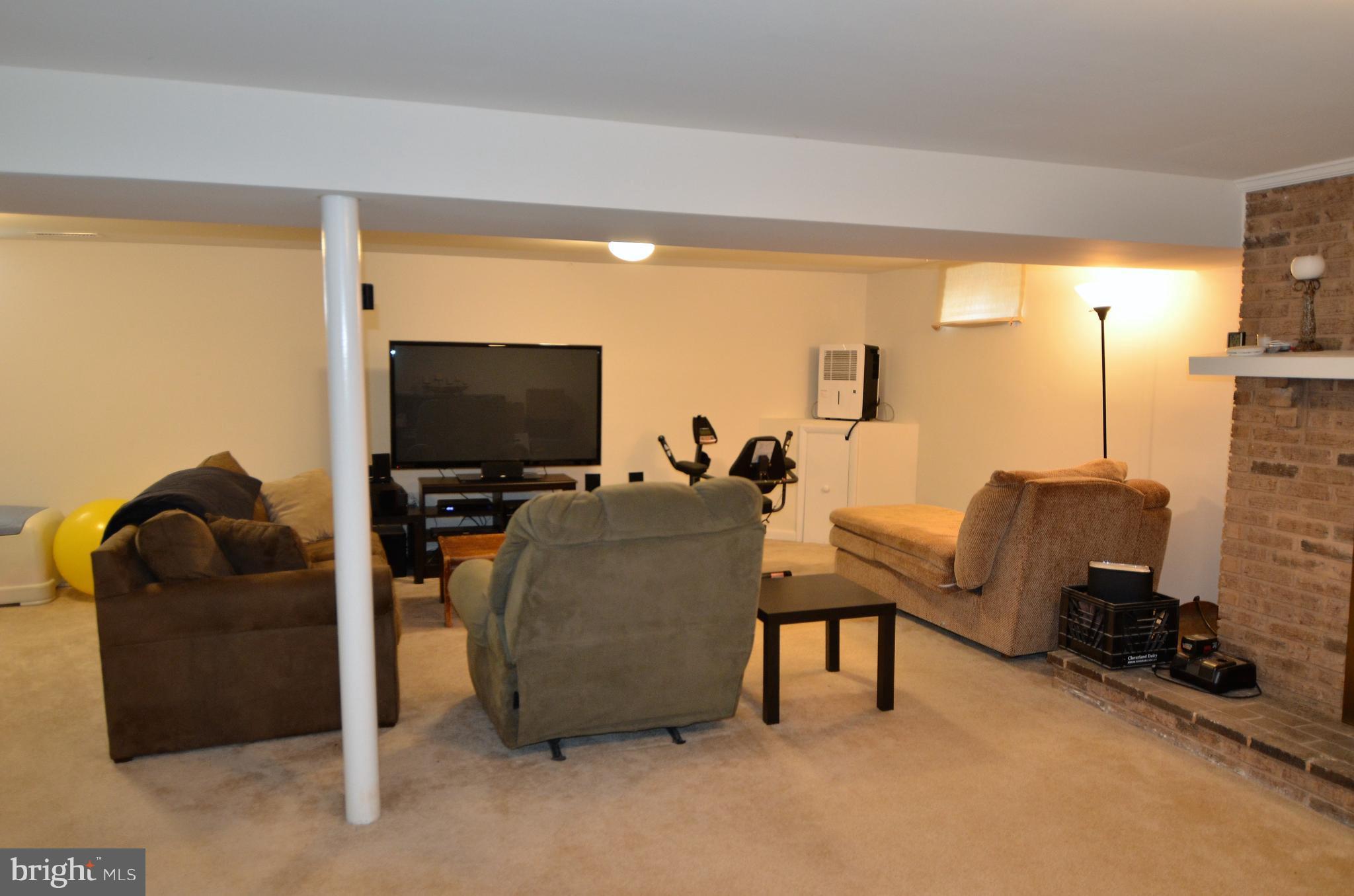 6123 Wheatland Road Baltimore, MD 21228 - Photo 15 of 18 Basement