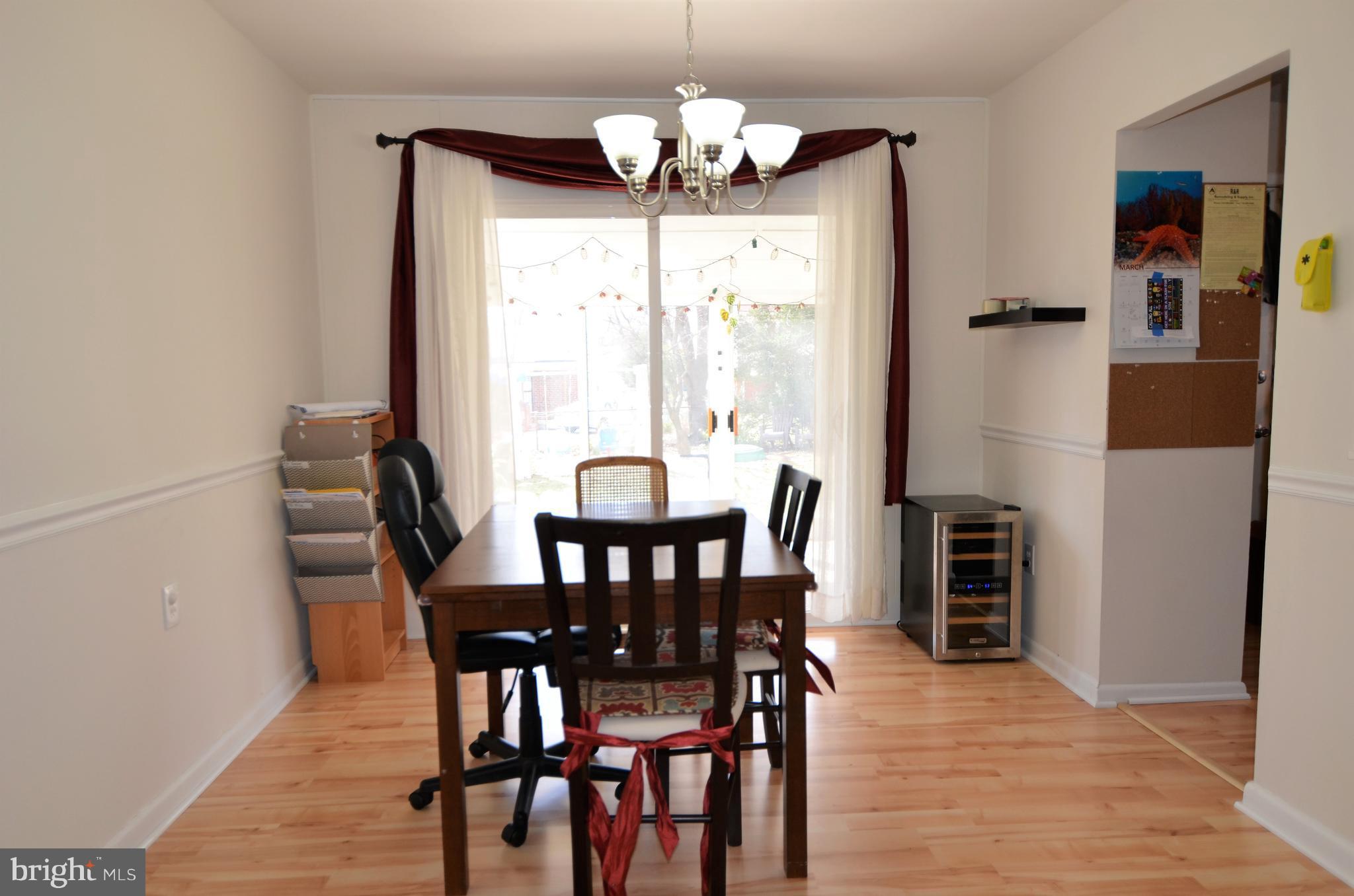 6123 Wheatland Road Baltimore, MD 21228 - Photo 3 of 18 Dining Room