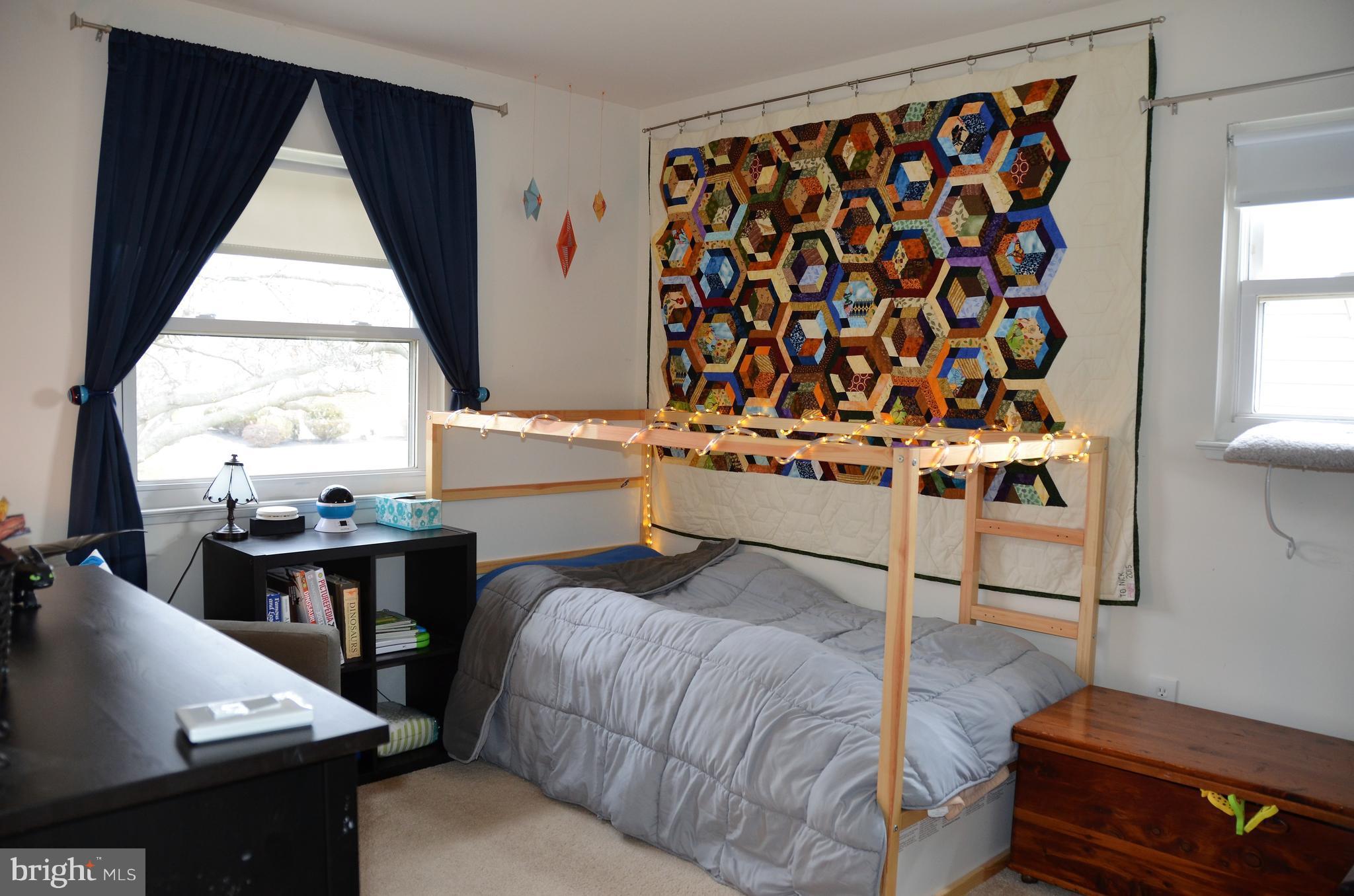 6123 Wheatland Road Baltimore, MD 21228 - Photo 9 of 18 Bedroom