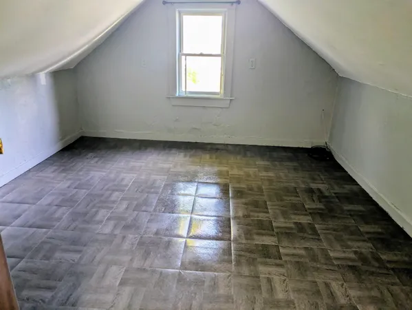 $90,000 | 13 Hillside Avenue, Northumberland, NH 03582