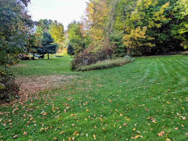 $90,000 | 13 Hillside Avenue, Northumberland, NH 03582