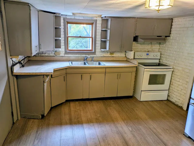 $129,900 | 13 Hillside Avenue, Northumberland, NH 03582