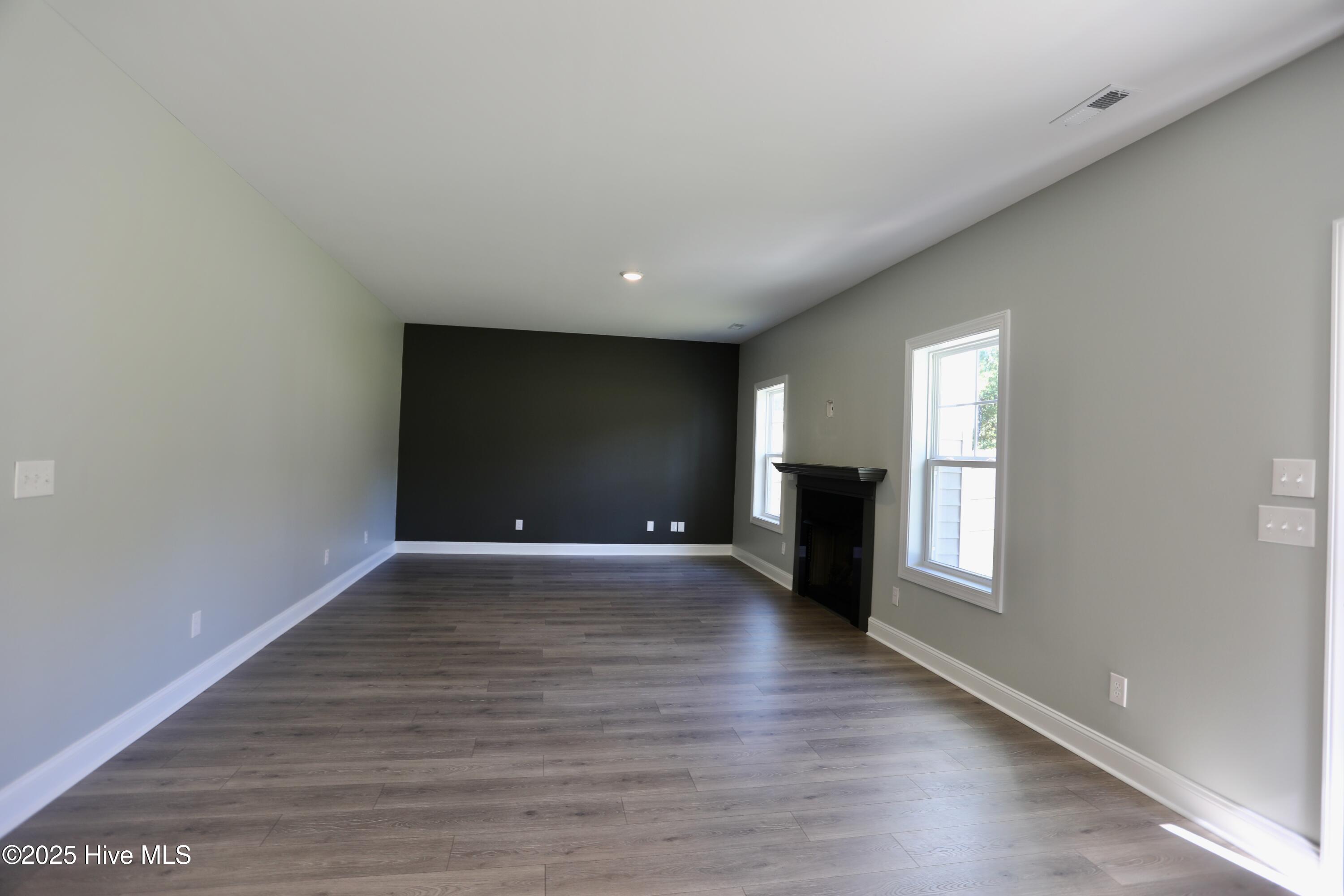 408 Gretchen Road West End, NC 27376 - Photo 12 of 33 023A1202