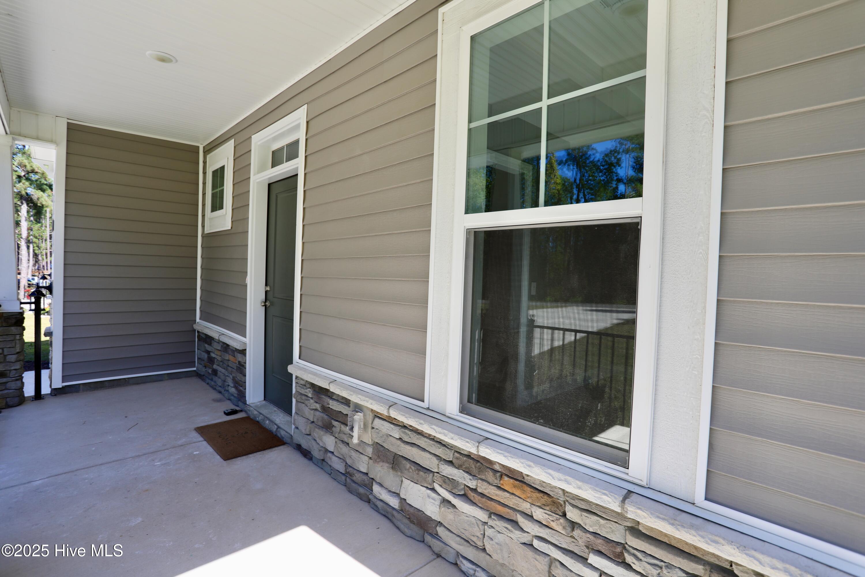 408 Gretchen Road West End, NC 27376 - Photo 4 of 33 023A1245