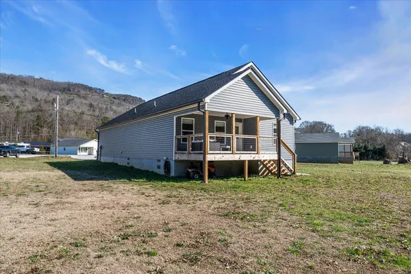 $325,000 | 160 Marion Farms Drive, South Pittsburg, TN 37380