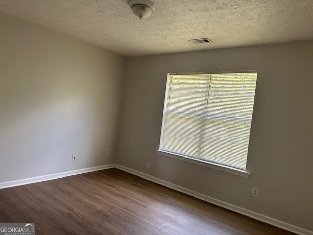 $2,100 | 10650 Daisy Cove, Hampton, GA 30228