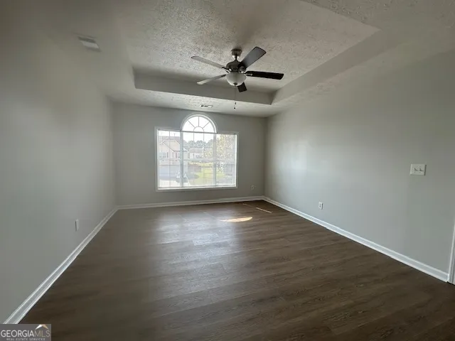 $2,100 | 10650 Daisy Cove, Hampton, GA 30228