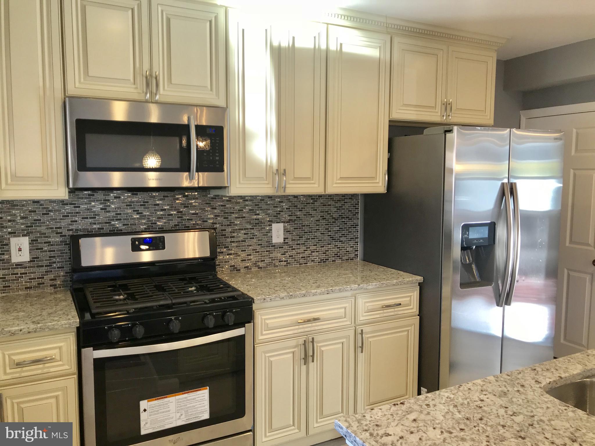 1432 Cedarcroft Road Baltimore, MD 21239 - Photo 1 of 22 Kitchen