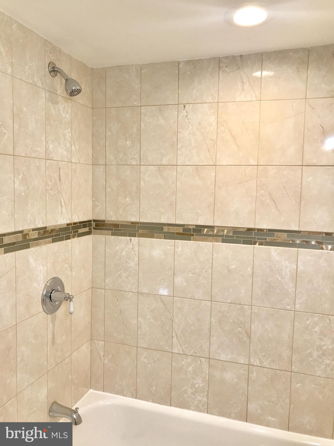 1432 Cedarcroft Road Baltimore, MD 21239 - Photo 19 of 22 Bath