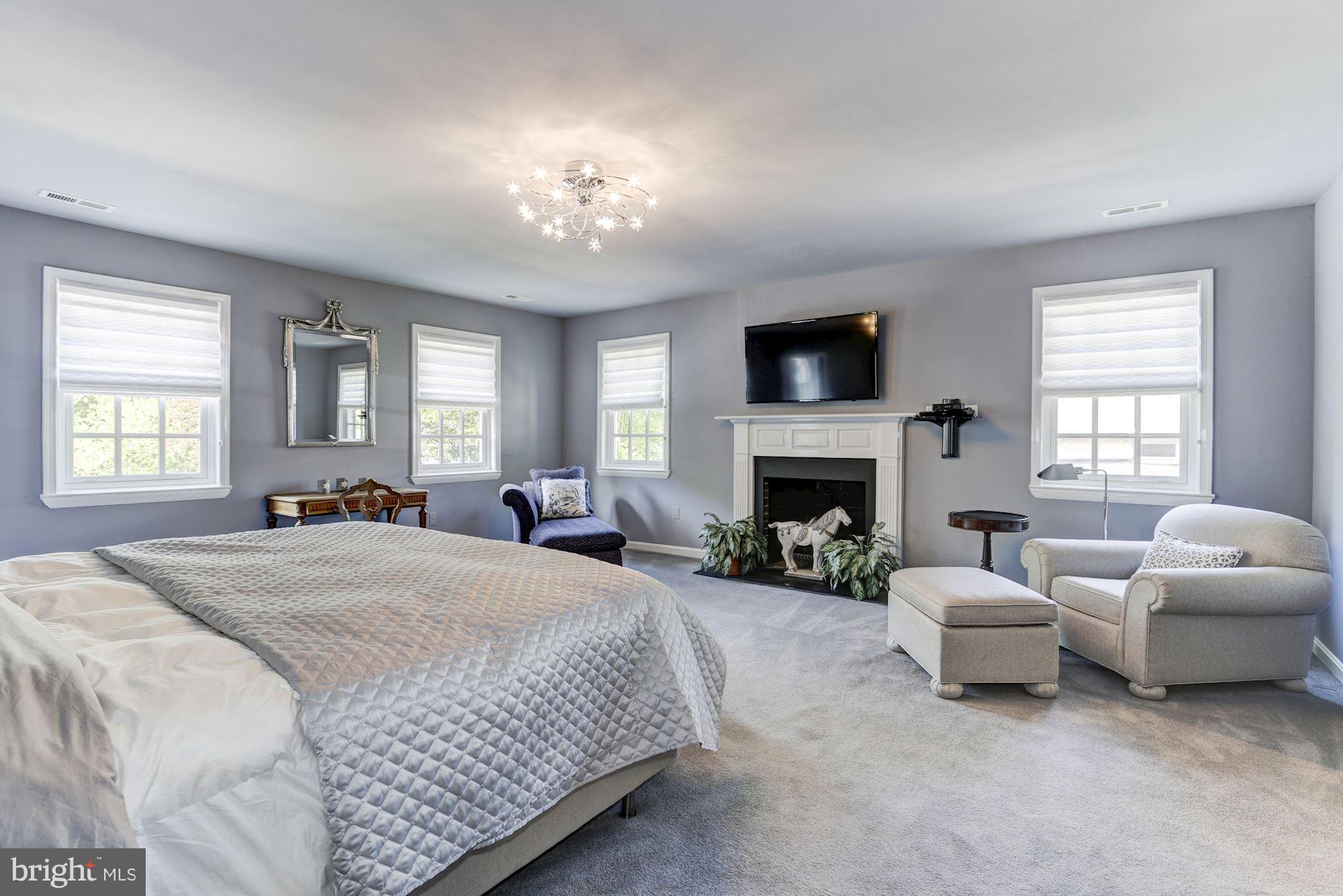 3901 North Ridgeview Road Arlington, VA 22207 - Photo 14 of 30 Bedroom (Master)