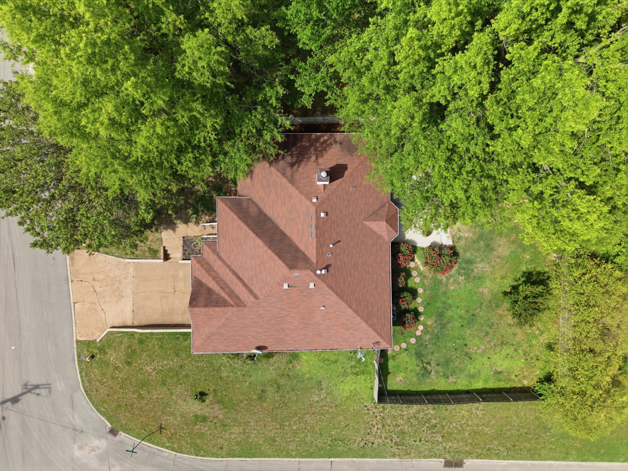 1701 Ridgemere Court Hermitage, TN 37076 - Photo 26 of 32