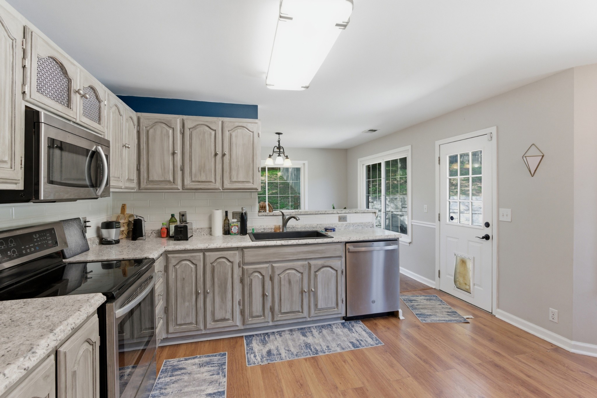 1701 Ridgemere Court Hermitage, TN 37076 - Photo 8 of 32