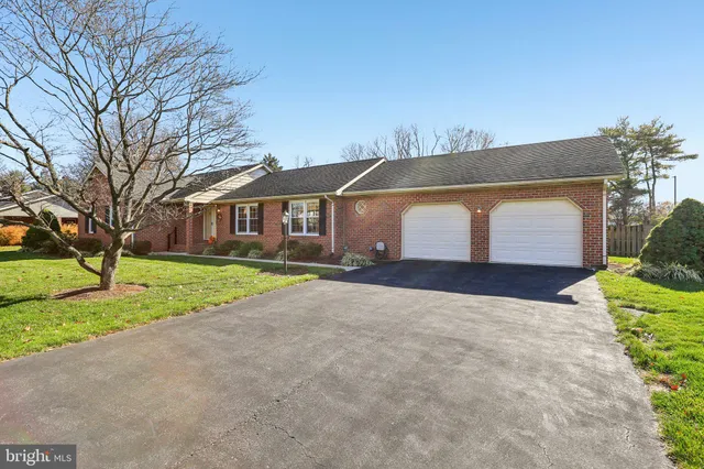 $625,000 | 7193 West Sundown Court, Frederick, MD 21702