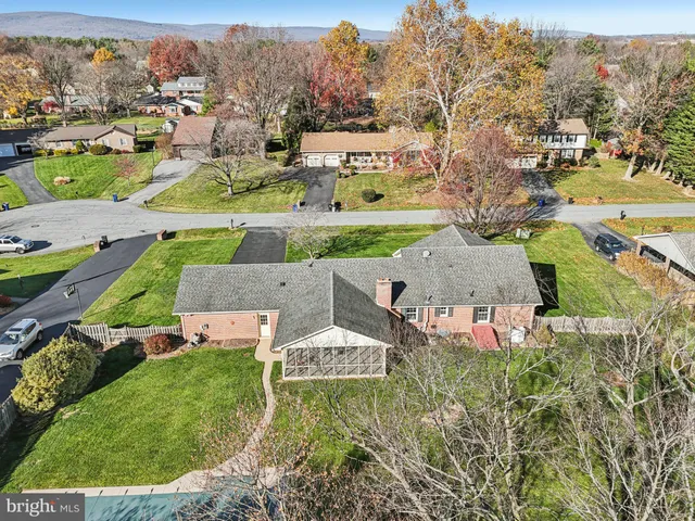 $625,000 | 7193 West Sundown Court, Frederick, MD 21702