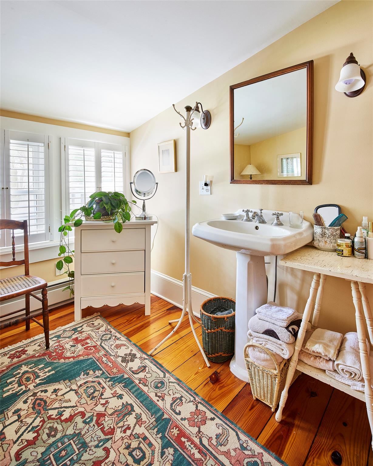 7 Harding Lane Roscoe, NY 12776 - Photo 24 of 26 a living room with furniture rug and window