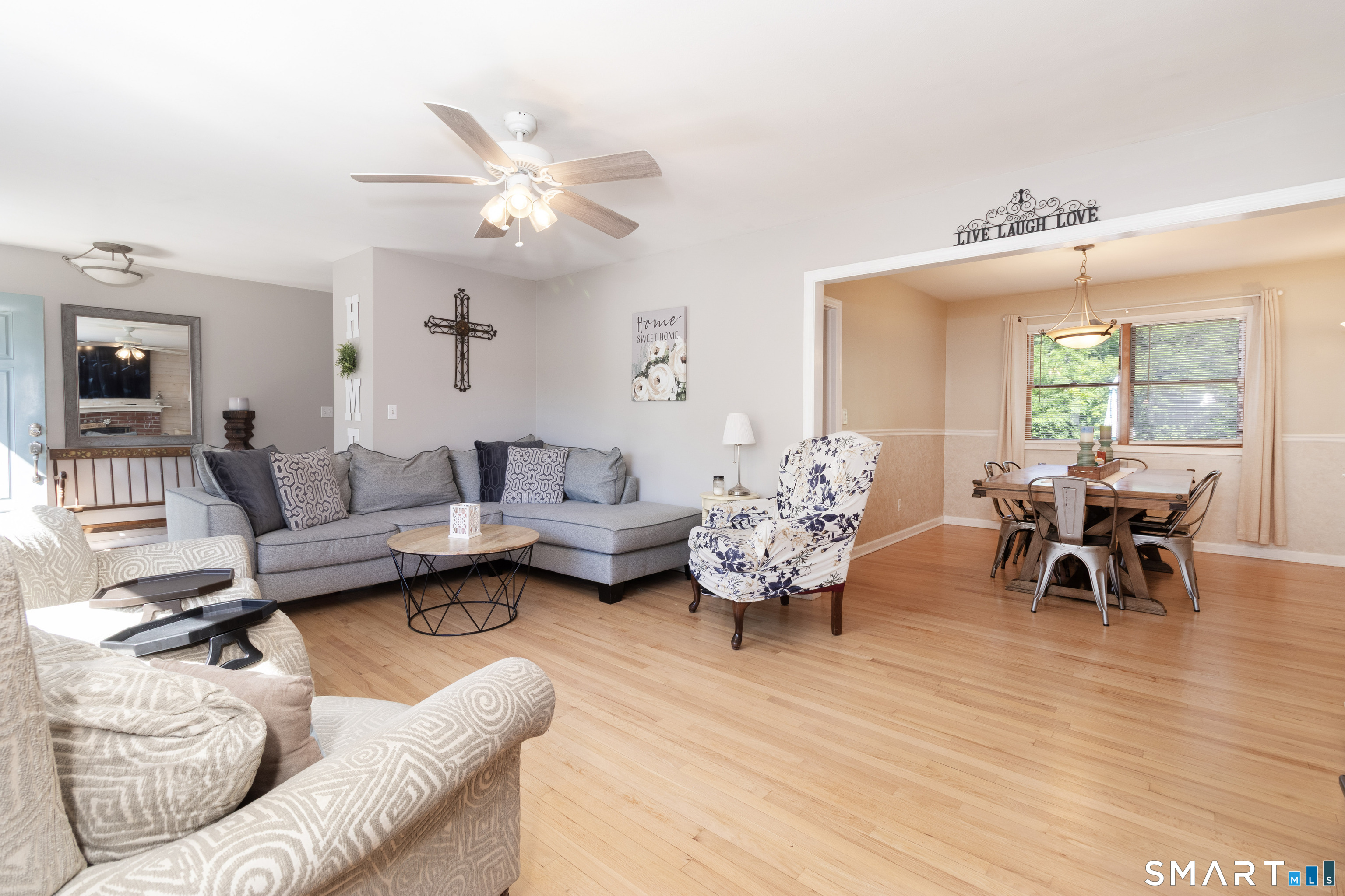 754 Riverside Drive Orange, CT 06477 - Photo 2 of 21
