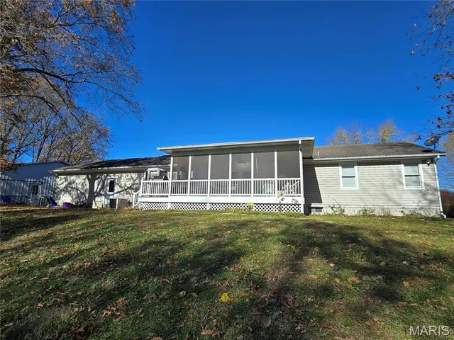 $225,000 | 310 East 1st Street, Ramsey, IL 62080