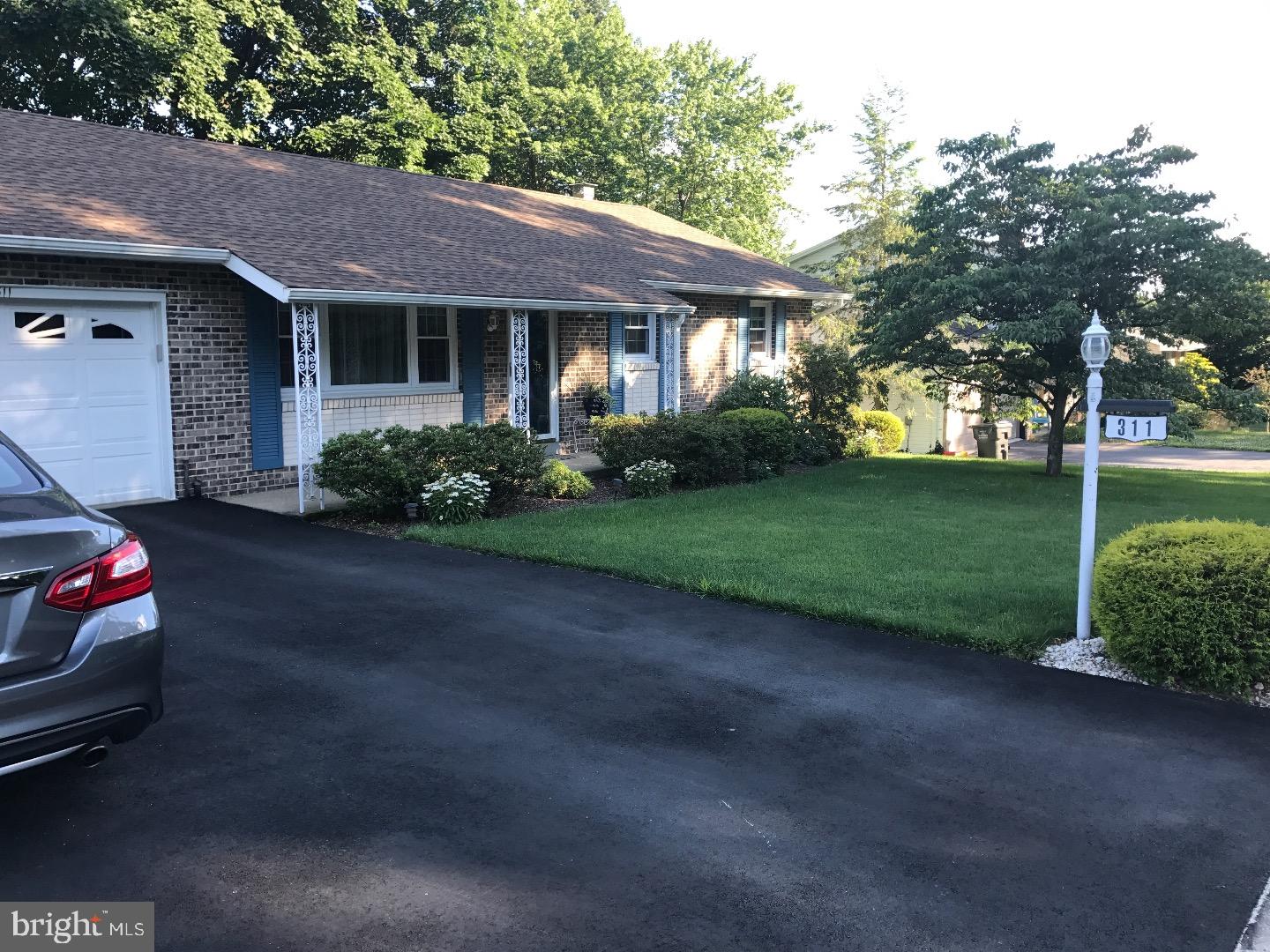 311 West Neversink Road Reading, PA 19606 - Photo 2 of 24 Driveway