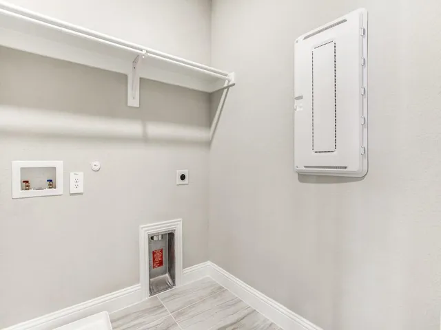 $2,895 | 7817 Sunset Boulevard, Rowlett, TX 75088