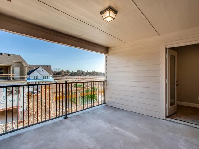 $2,895 | 7817 Sunset Boulevard, Rowlett, TX 75088