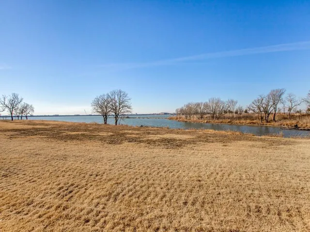 $2,895 | 7817 Sunset Boulevard, Rowlett, TX 75088