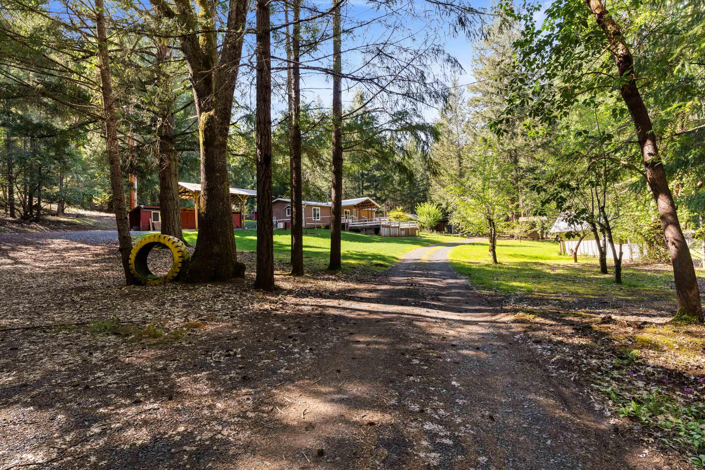 332 Bull Creek Road Grants Pass, OR 97527 - Photo 35 of 46 Gallery Image 35