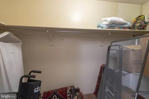 $999,000 | 800 25th Street Northwest, Unit 1002, Washington, DC 20037