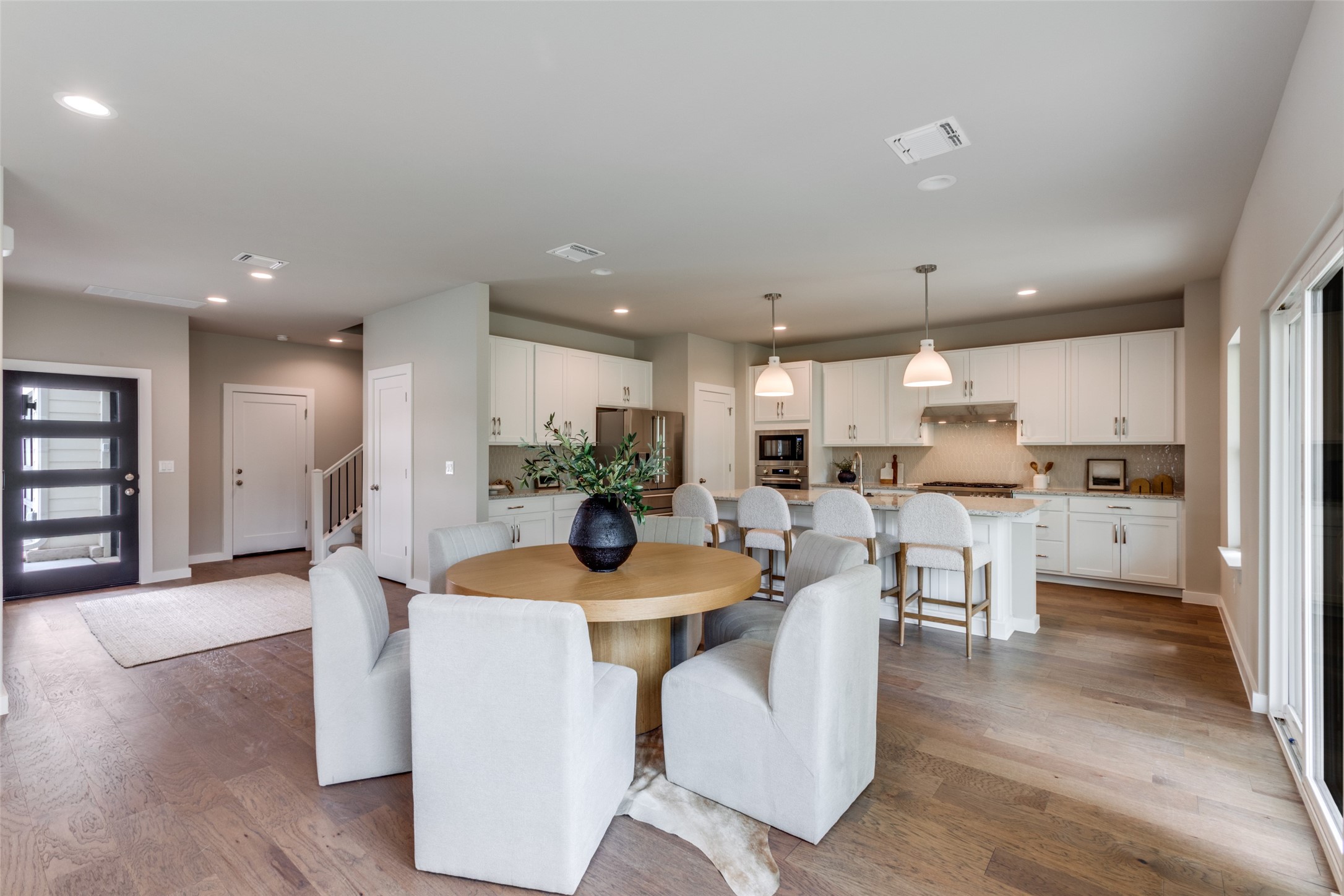8012 Gault Street Austin, TX 78757 - Photo 18 of 47