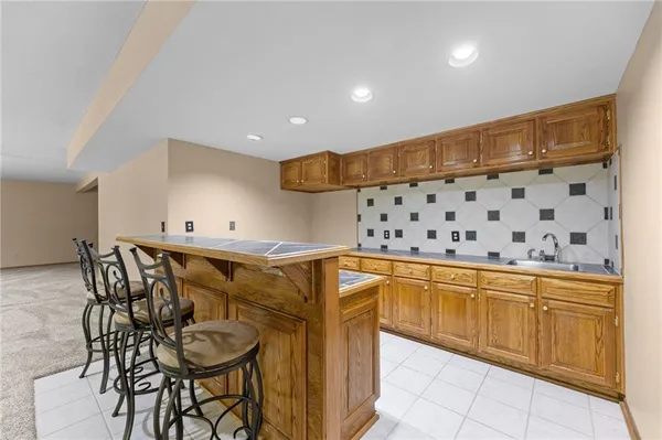 $995,000 | 1152 North 1100th Road, Lawrence, KS 66047