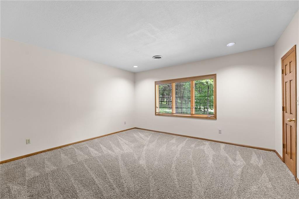 1152 North 1100th Road Lawrence, KS 66047 - Photo 48 of 69