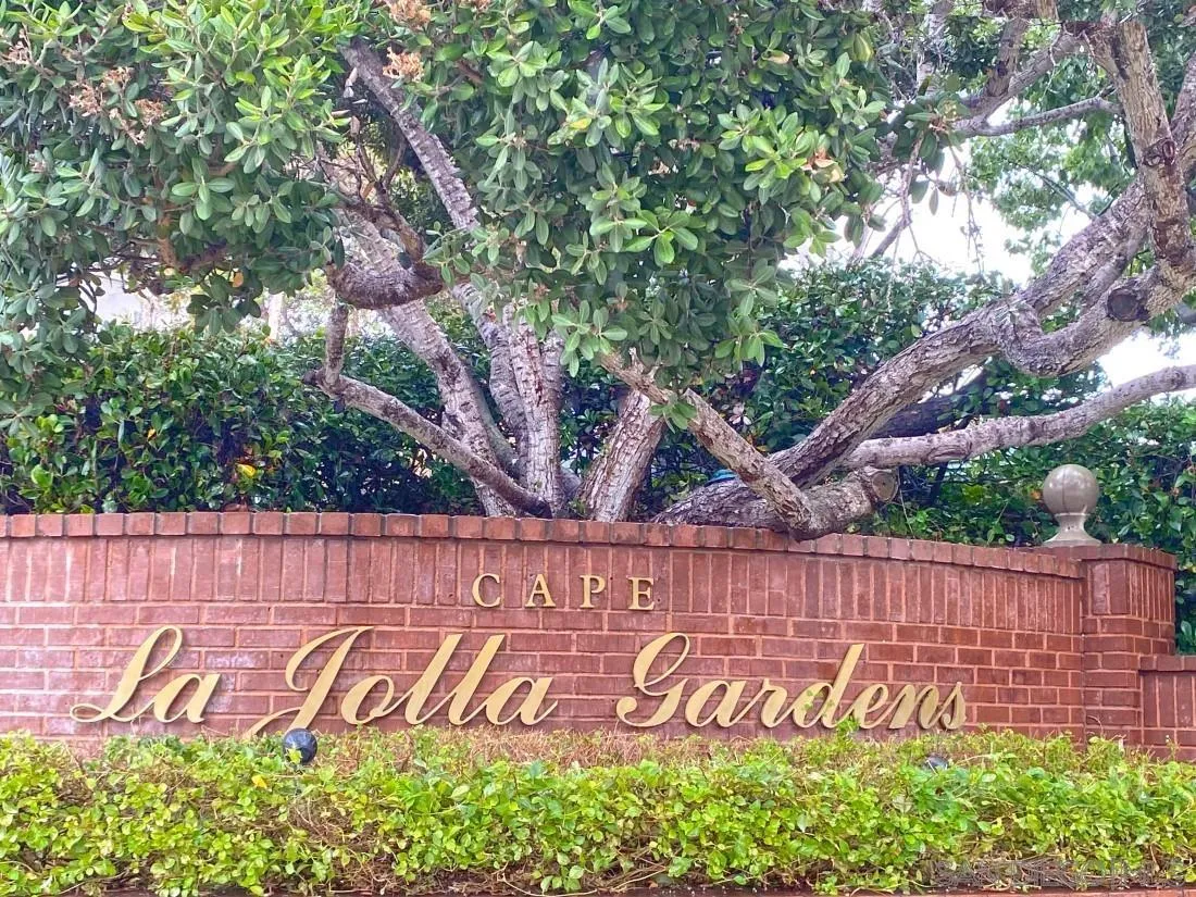 8637 Via Mallorca, Unit E La Jolla, CA 92037 - Photo 34 of 34 a view of outdoor space with garden and trees