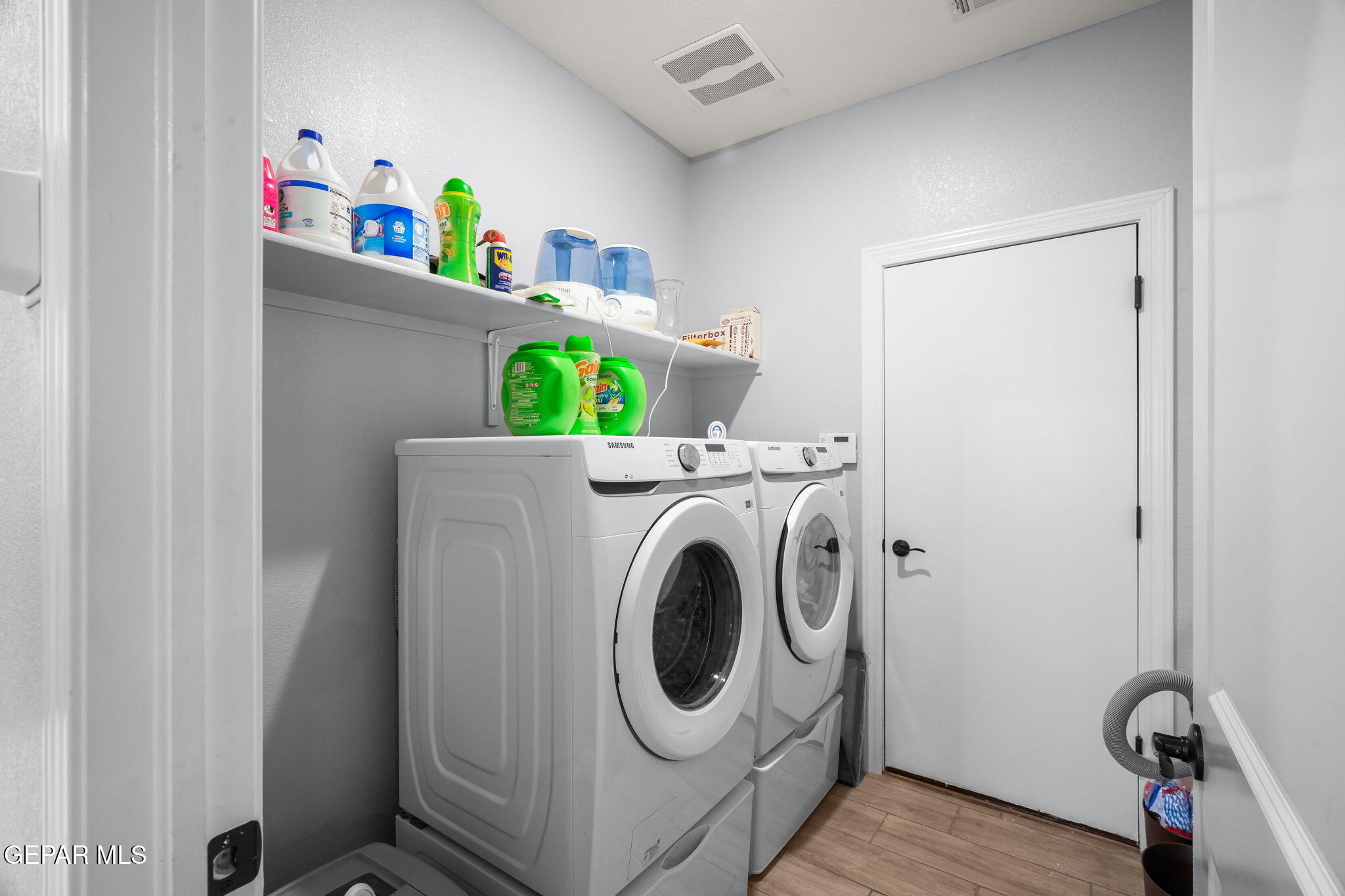 517 Issa Circle El Paso, TX 79932 - Photo 22 of 39 517 Issa Cir-22